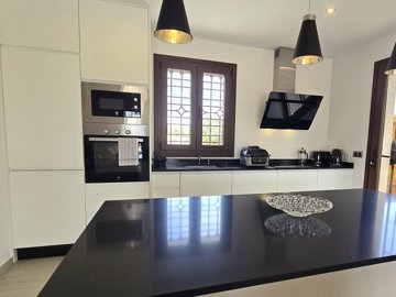 25066-villa-for-sale-in-desert-springs-104539