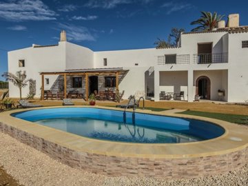25085-villa-for-sale-in-vera-1060120-xml