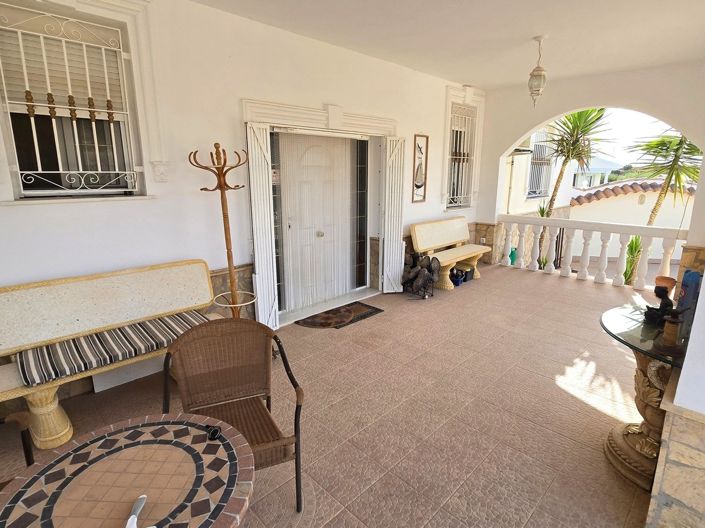 Image No.19-3 Bed Villa for sale