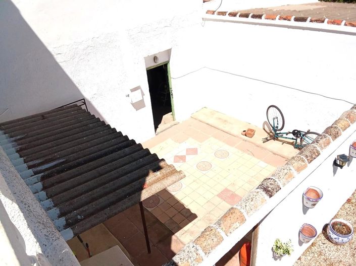 Image No.17-4 Bed Property for sale