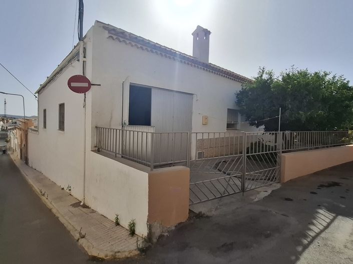 Image No.17-3 Bed Village House for sale