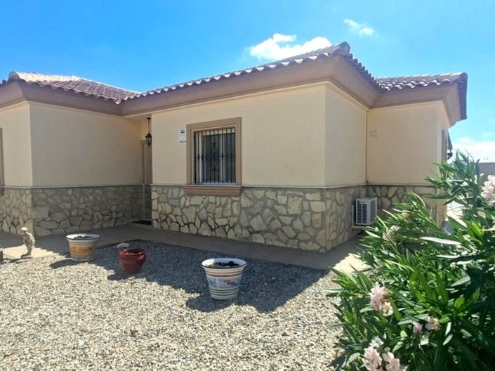 Image No.20-3 Bed Villa for sale