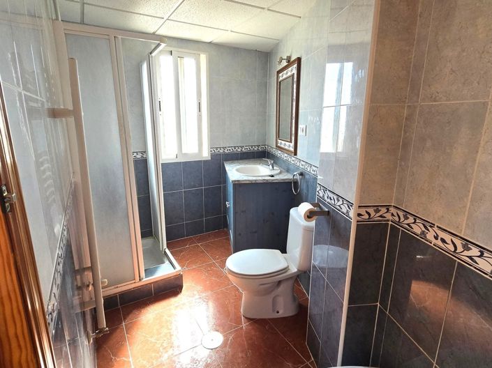 Image No.12-3 Bed Apartment for sale