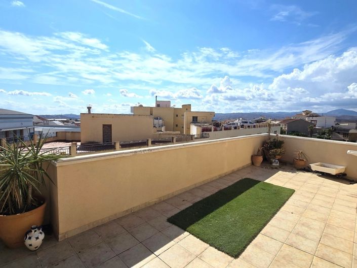 Image No.3-3 Bed Apartment for sale
