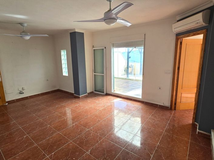 Image No.4-3 Bed Apartment for sale