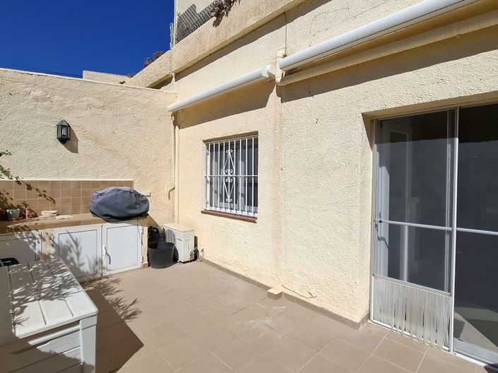 Image No.24-3 Bed Apartment for sale