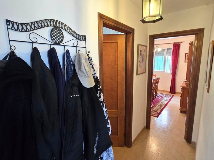 Image No.10-4 Bed Villa for sale