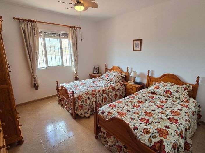 Image No.16-4 Bed Villa for sale