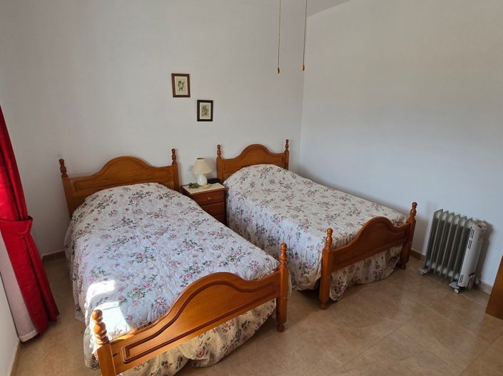 Image No.18-4 Bed Villa for sale