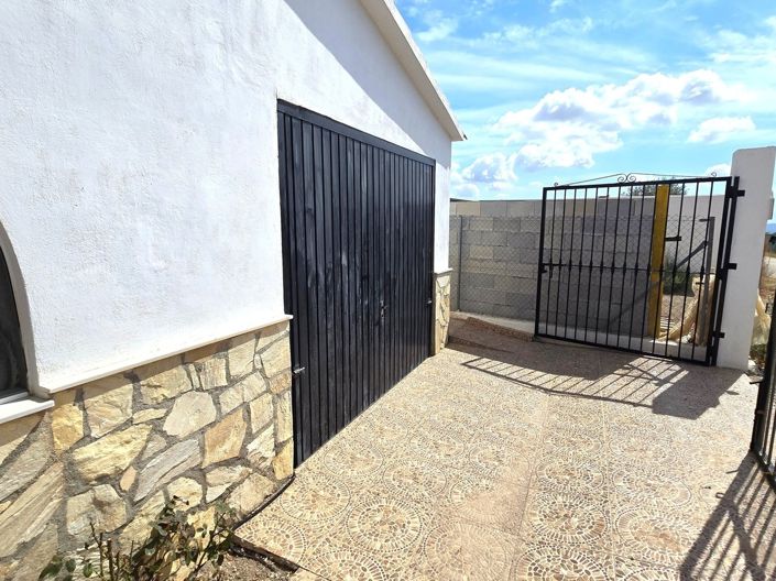 Image No.27-4 Bed Villa for sale