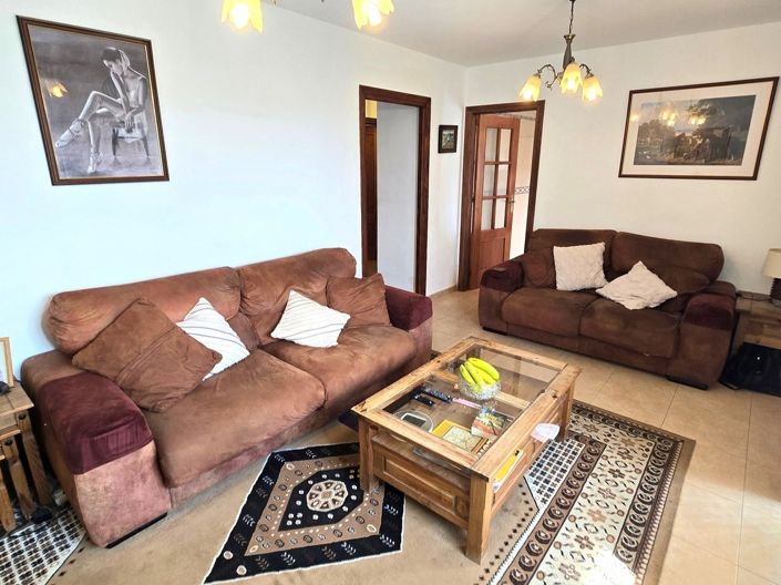 Image No.8-4 Bed Villa for sale