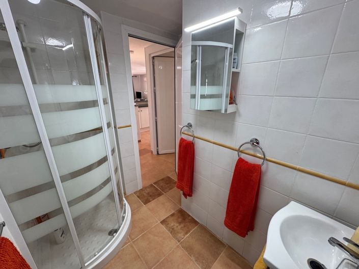 Image No.13-2 Bed Apartment for sale