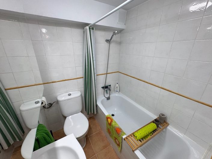 Image No.17-2 Bed Apartment for sale