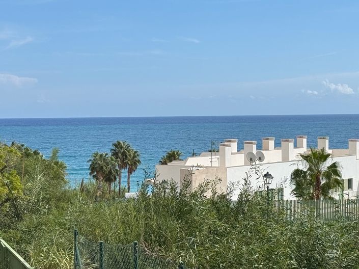 Image No.26-2 Bed Apartment for sale