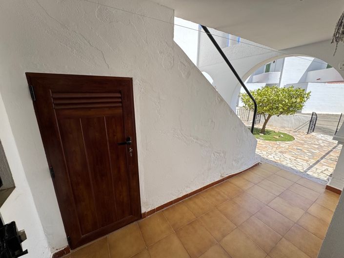 Image No.27-2 Bed Apartment for sale