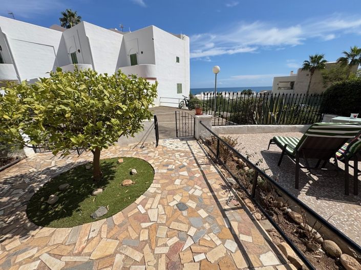 Image No.28-2 Bed Apartment for sale