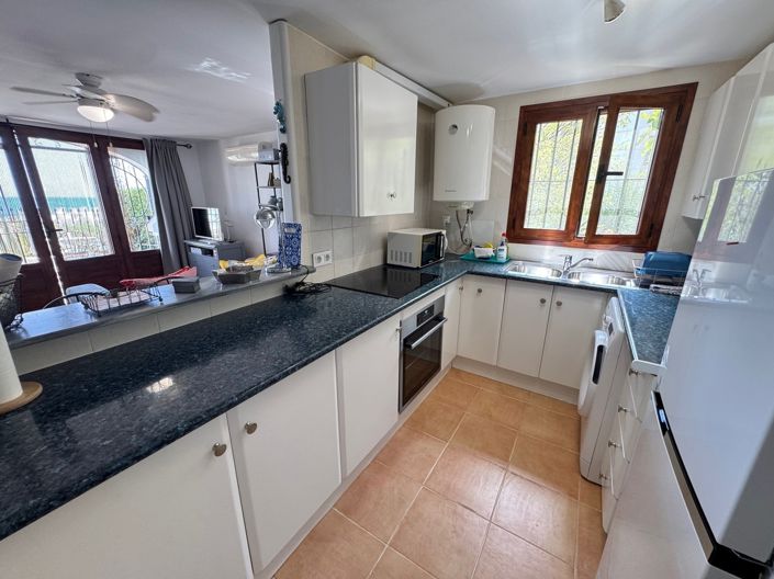 Image No.4-2 Bed Apartment for sale