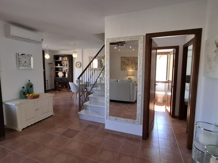 Image No.11-3 Bed Property for sale