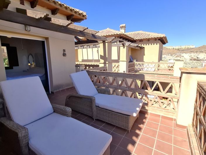 Image No.18-3 Bed Property for sale