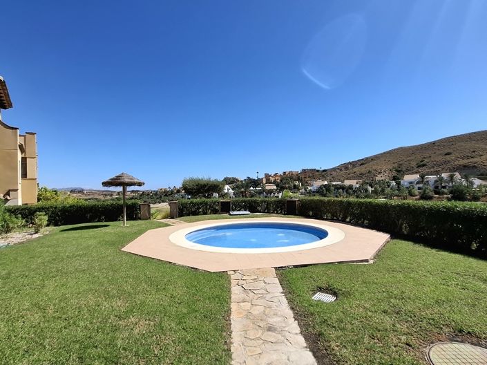 Image No.29-3 Bed Property for sale