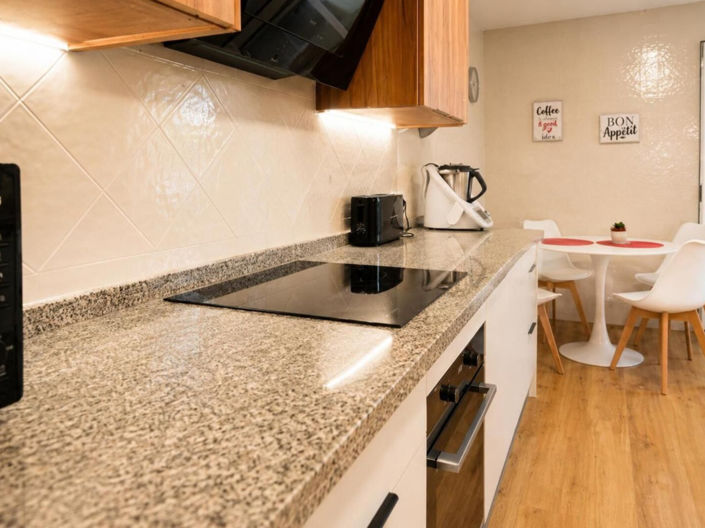 Image No.17-2 Bed Apartment for sale