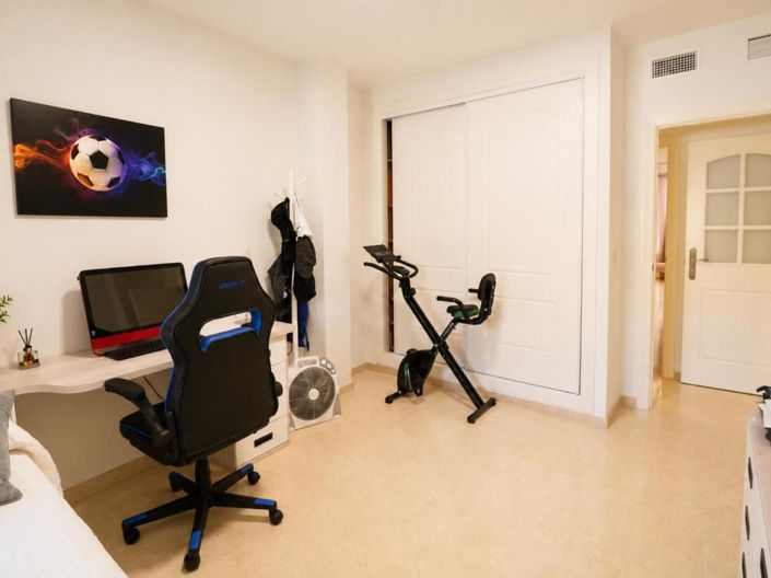 Image No.21-2 Bed Apartment for sale