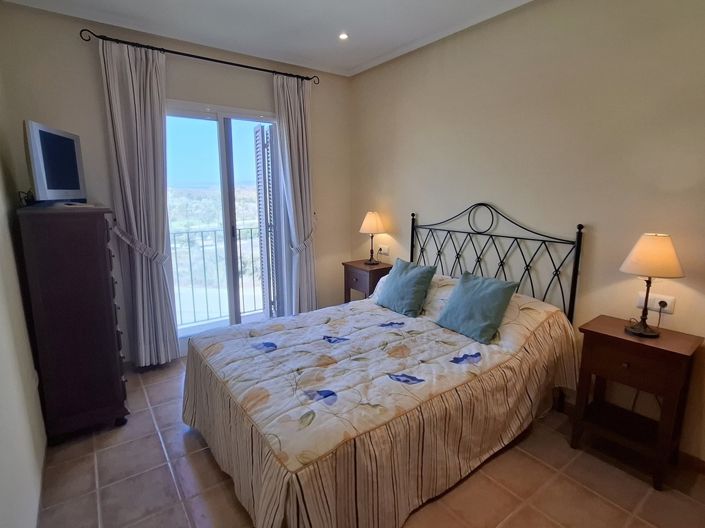 Image No.16-2 Bed Apartment for sale