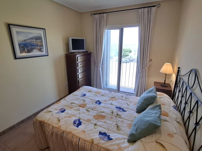 Image No.17-2 Bed Apartment for sale