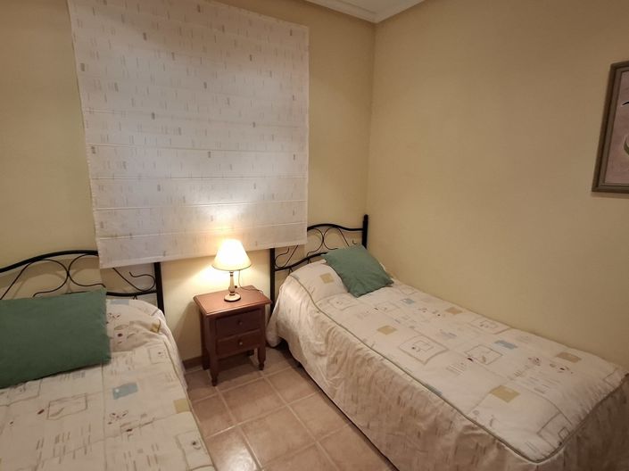 Image No.20-2 Bed Apartment for sale