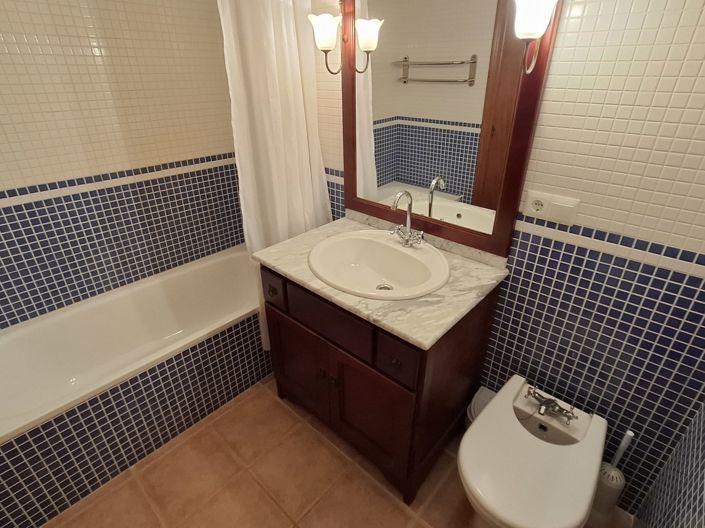 Image No.22-2 Bed Apartment for sale