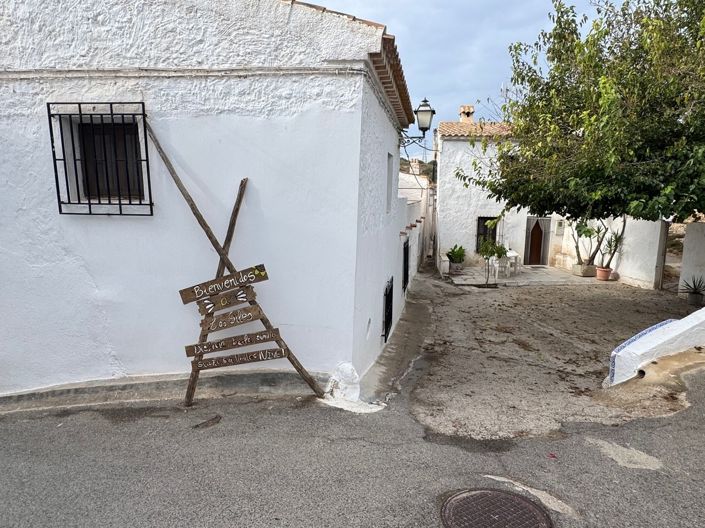 Image No.29-2 Bed Village House for sale