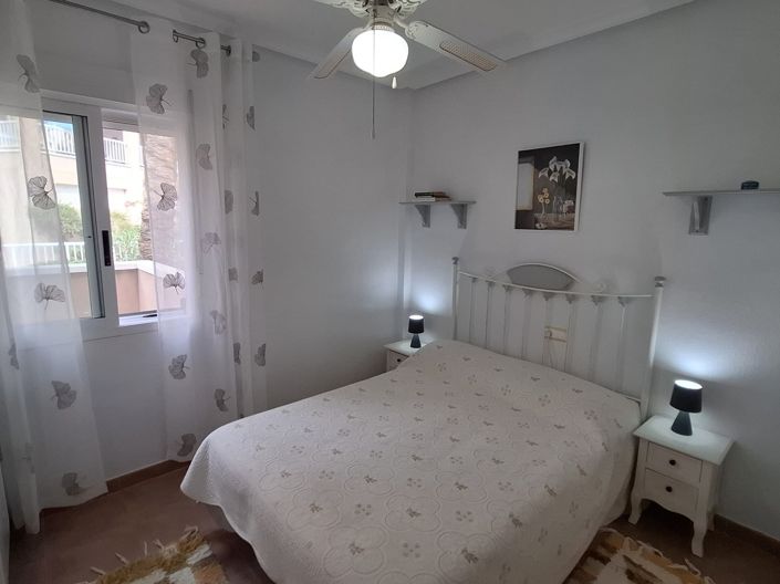Image No.20-2 Bed Apartment for sale