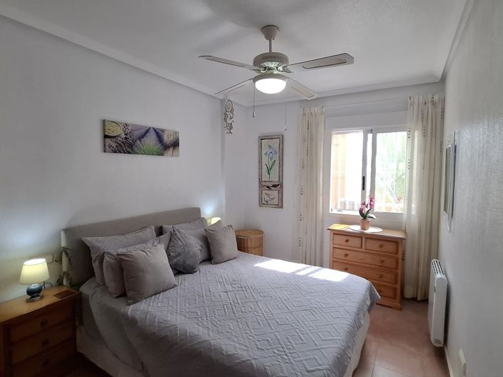 Image No.25-2 Bed Apartment for sale