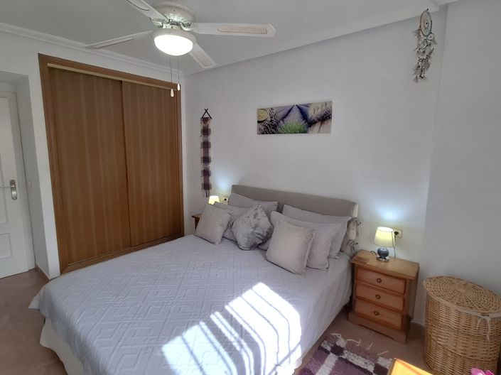 Image No.27-2 Bed Apartment for sale