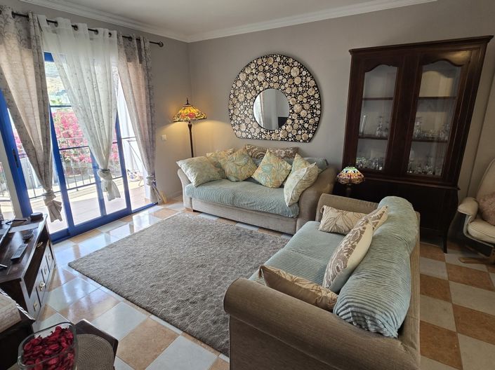 Image No.10-2 Bed Apartment for sale