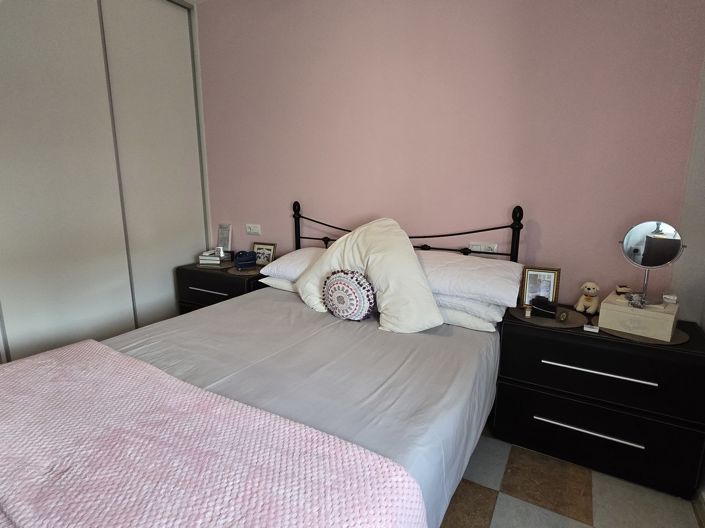 Image No.19-2 Bed Apartment for sale