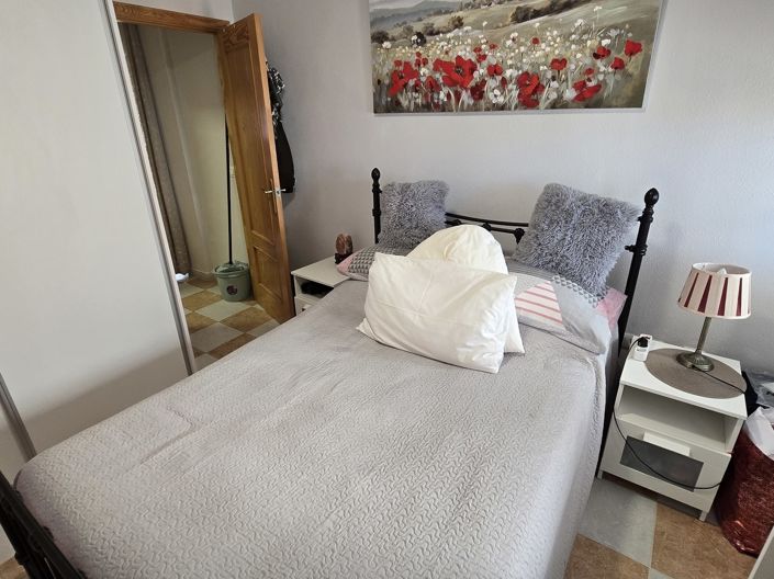 Image No.23-2 Bed Apartment for sale