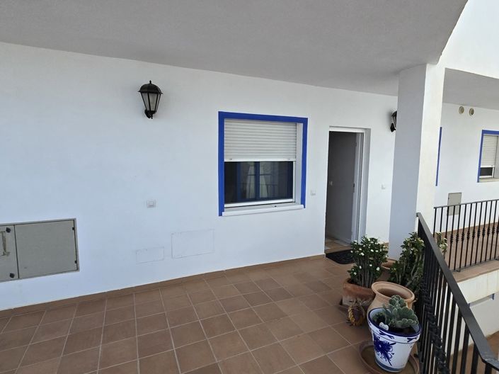 Image No.25-2 Bed Apartment for sale