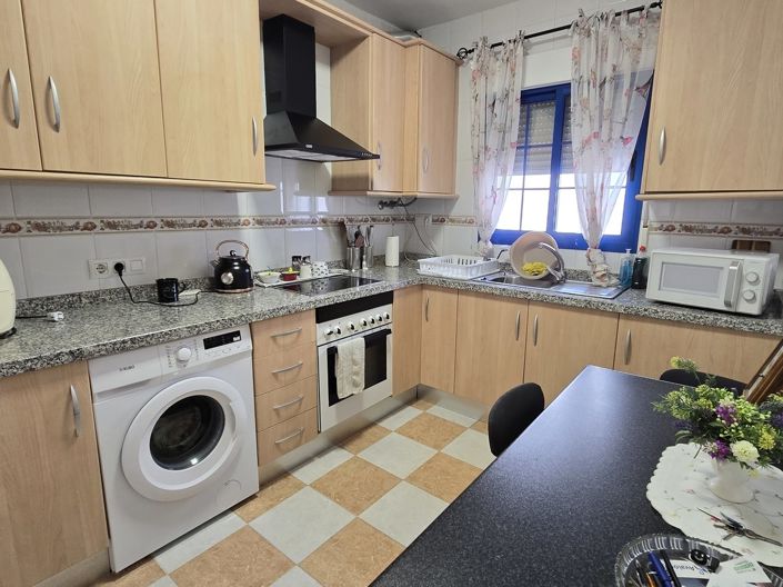 Image No.5-2 Bed Apartment for sale