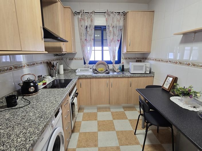 Image No.6-2 Bed Apartment for sale