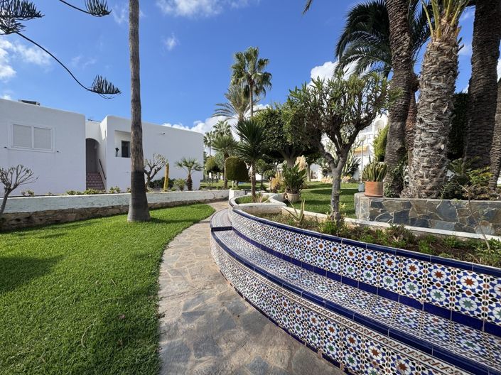 Image No.21-2 Bed Property for sale