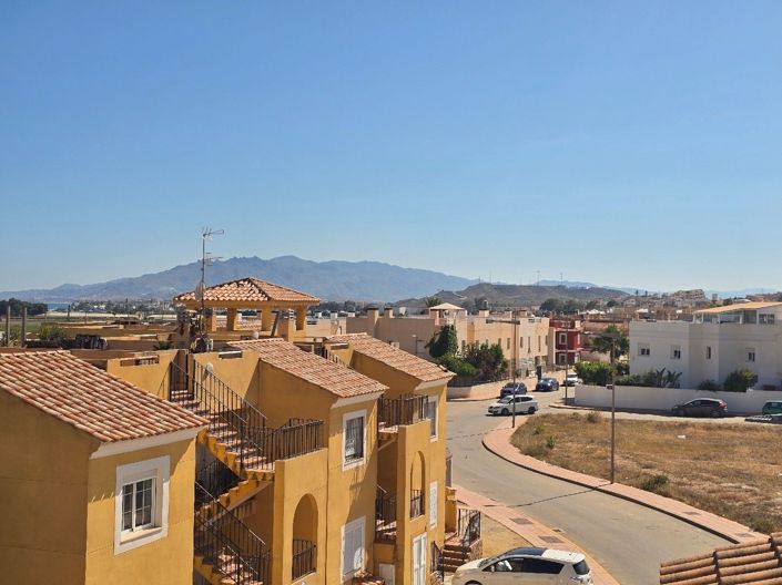 Image No.20-2 Bed Apartment for sale