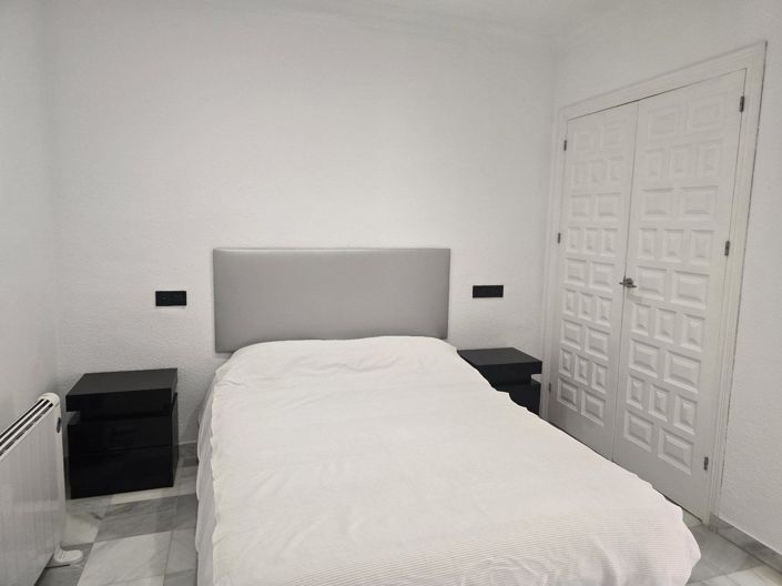 Image No.10-2 Bed Apartment for sale