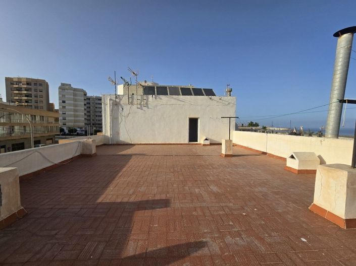 Image No.21-2 Bed Apartment for sale