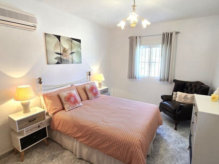 Image No.17-3 Bed Villa for sale