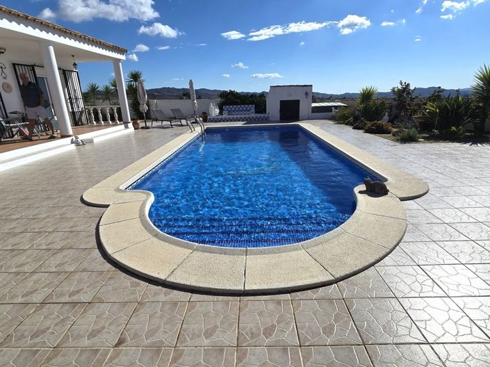 Image No.26-3 Bed Villa for sale