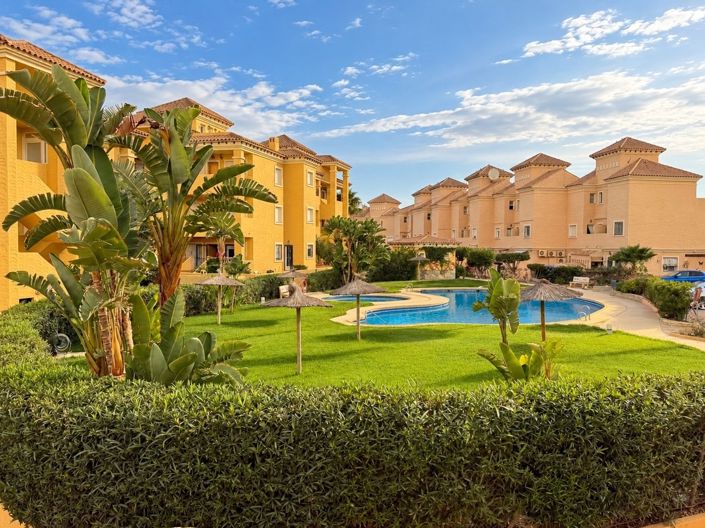 Image No.2-2 Bed Property for sale