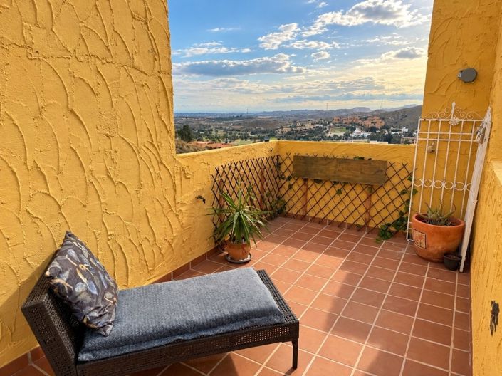 Image No.22-2 Bed Property for sale