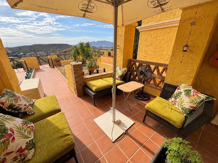 Image No.9-2 Bed Property for sale