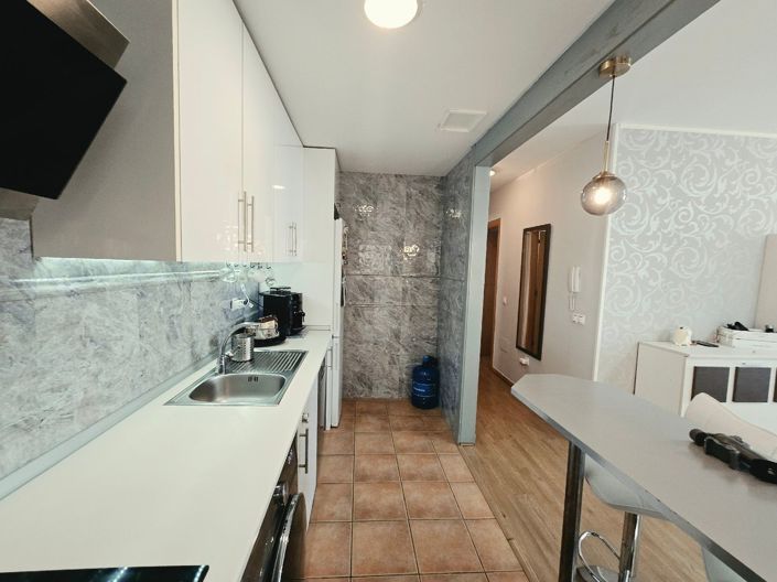 Image No.10-2 Bed Apartment for sale